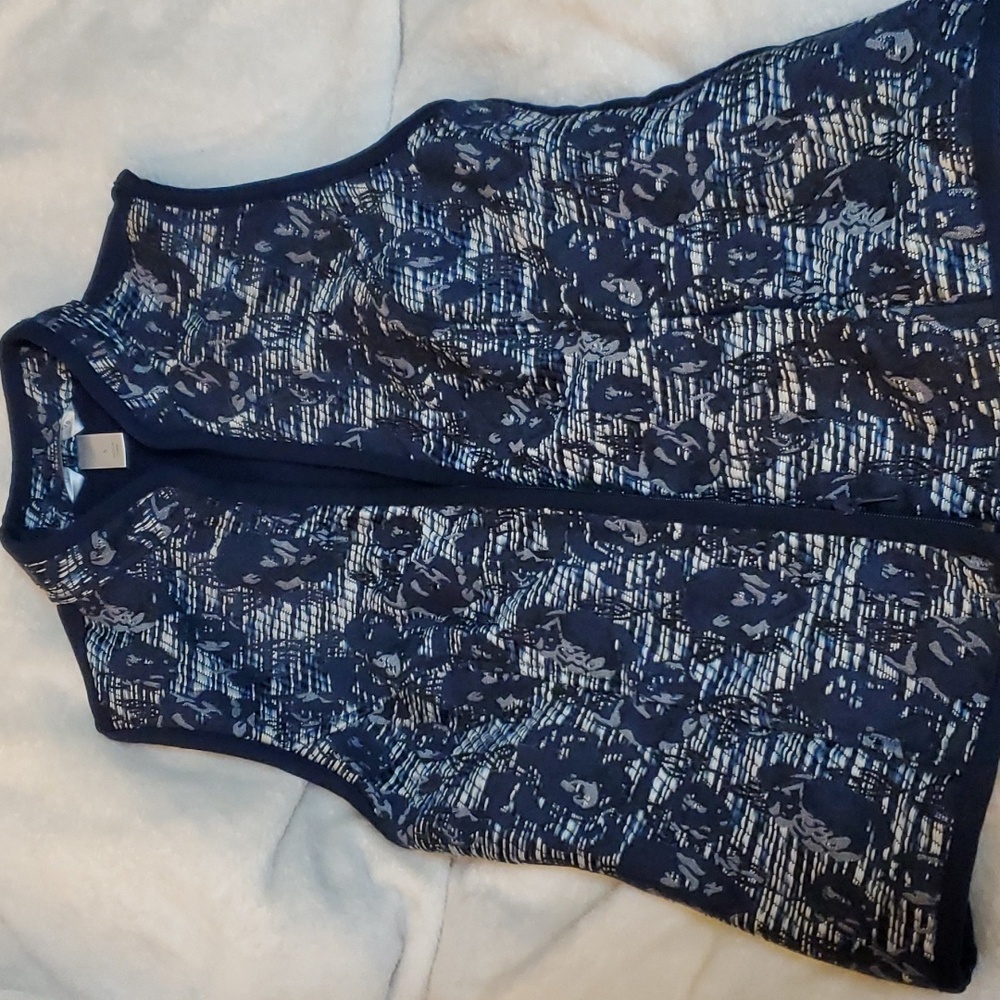 Christopher Banks Size small Vest